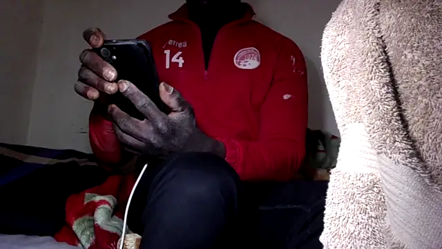 Kwasi-a online show from 03-18-26, 04:43