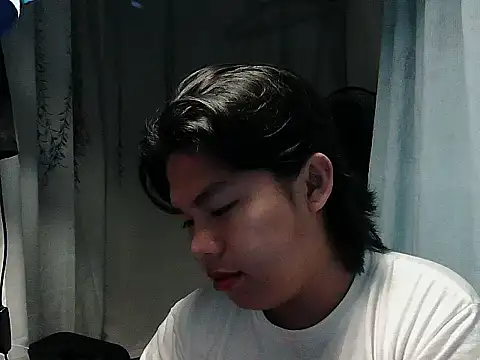 Snapshot of Huntrix2025 chatting on 11-17-25, 08:47 Huntrix2025 online show from 11-17-25, 08:47