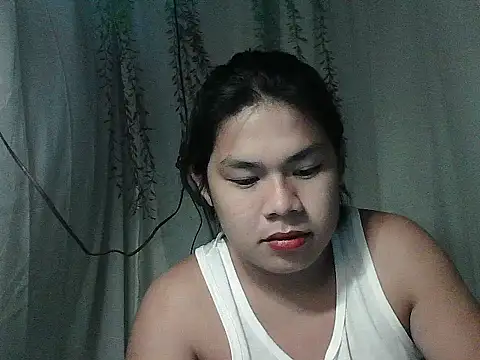 Snapshot of Huntrix2025 chatting on 11-28-25, 01:14 Huntrix2025 online show from 11-28-25, 01:14