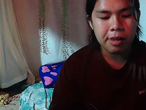 Snapshot of Huntrix2025 chatting on 12-01-25, 11:37 Huntrix2025 online show from 12-01-25, 11:37