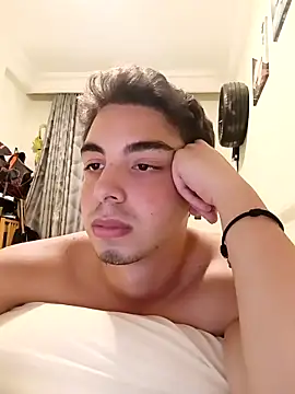 Snapshot of Bonk_o chatting on 10-23-25, 06:06 Bonk o online show from 10-23-25, 06:06