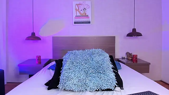 cloehill  online show from 10-27-25, 02:43