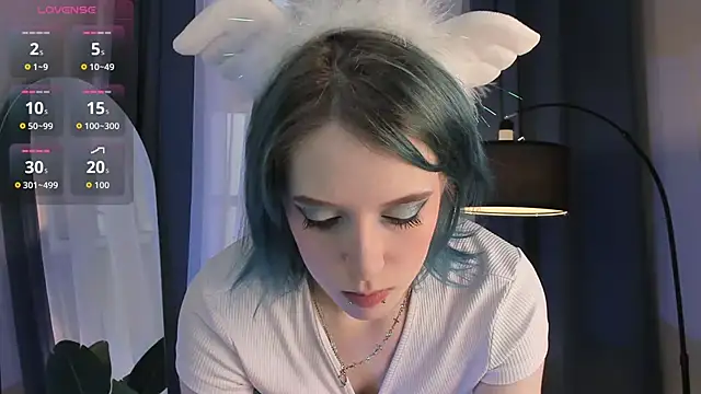 Snapshot of MorgyAsuna_ chatting on 09-18-25, 01:35 MorgyAsuna online show from 09-18-25, 01:35