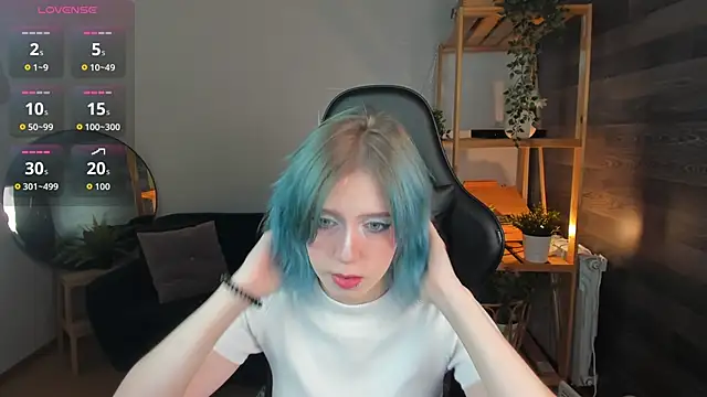 Snapshot of MorgyAsuna_ chatting on 09-20-25, 01:23 MorgyAsuna online show from 09-20-25, 01:23