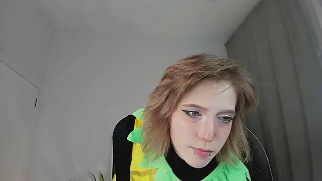 Snapshot of MorgyAsuna_ chatting on 11-25-25, 02:06 MorgyAsuna online show from 11-25-25, 02:06