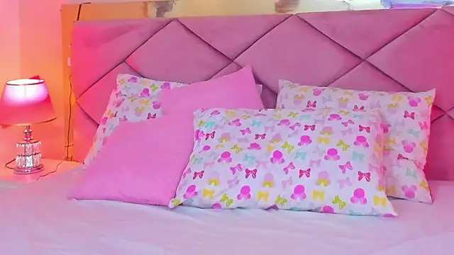 ChloeLaurentt online show from 03-13-26, 08:37