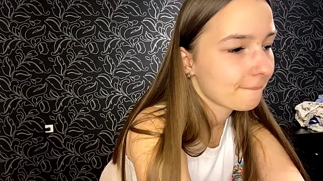 GemmaGunter online show from 09-27-25, 08:14