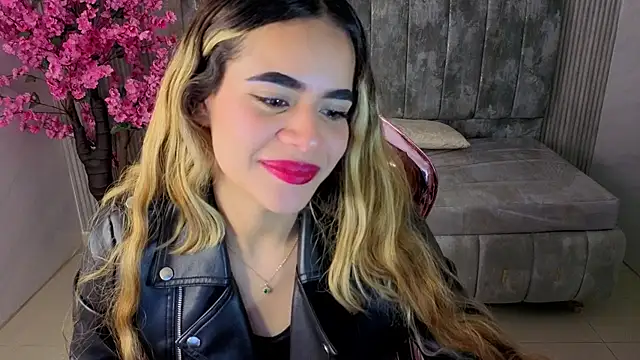 lilith4 s online show from 10-25-25, 08:55