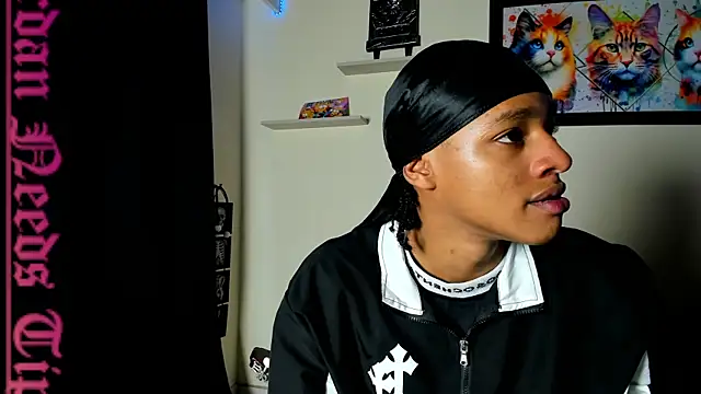 Snapshot of jordan_mm420 chatting on 01-05-26, 06:33 jordan mm420 online show from 01-05-26, 06:33