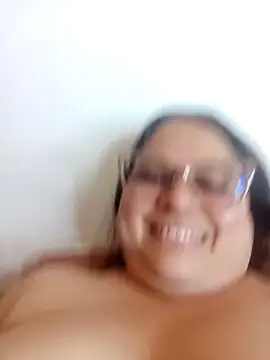 Chiki hot92 online show from 10-22-25, 12:22