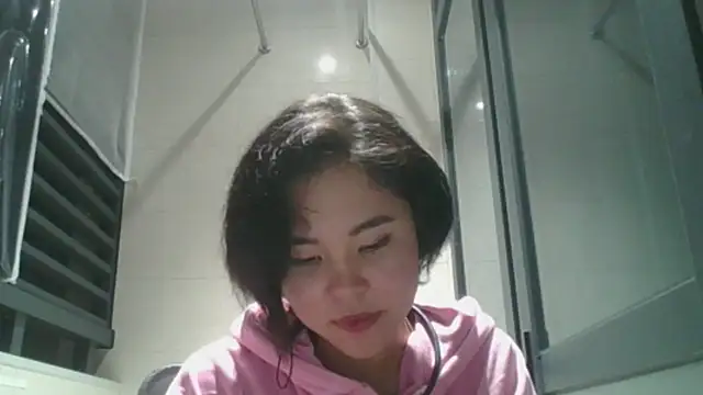 JennyCarpenter online show from 11-05-25, 12:27