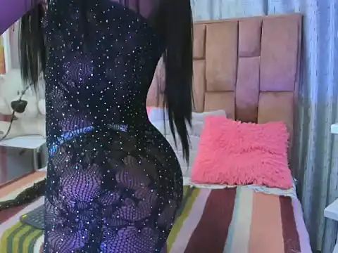 Snapshot of alix_noa chatting on 11-15-25, 08:16 alix noa online show from 11-15-25, 08:16