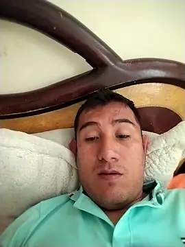 Benitocamelas93 online show from 04-20-26, 01:25