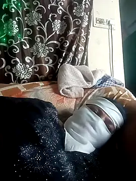 Love-890 online show from 11-28-25, 08:28