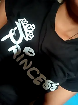 Aaisha-16 online show from 04-18-26, 04:27