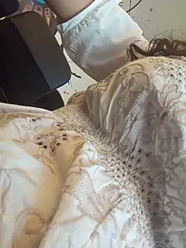 estradiolist online show from 03-24-26, 04:28