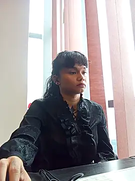 Snapshot of estradiolist chatting on 03-25-26, 04:40 estradiolist online show from 03-25-26, 04:40