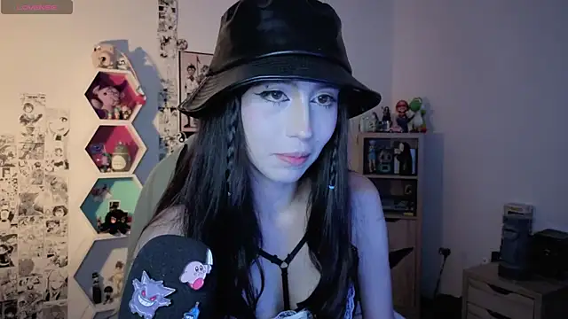 stephymoon  online show from 07-16-26, 06:52