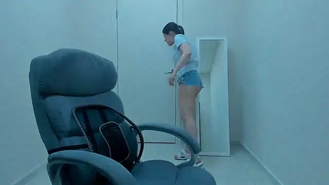 Joannia online show from 03-04-26, 09:15