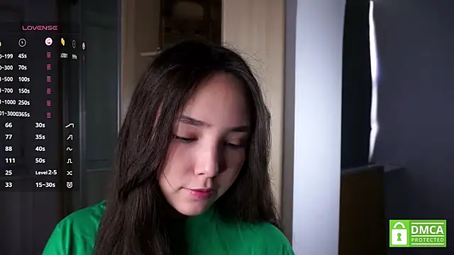 RenaeConnerley online show from 10-05-25, 04:55