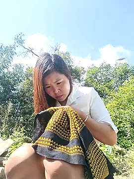 Snapshot of Siathong chatting on 10-10-25, 03:16 Siathong online show from 10-10-25, 03:16