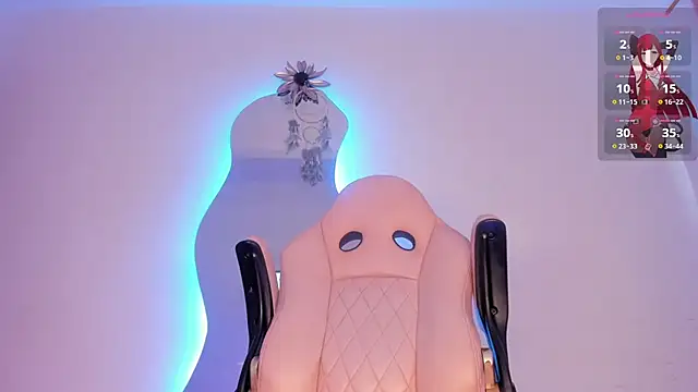 Mia royal online show from 11-21-25, 09:24