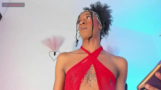 Mia royal online show from 05-31-26, 06:09