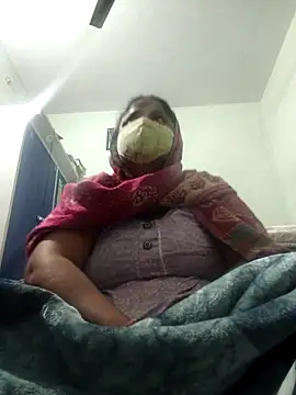 Mmm143 online show from 11-16-25, 01:22