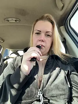 Piccolamonella29 online show from 02-15-26, 02:03