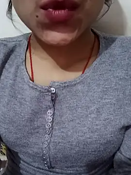 Miss linaa online show from 11-22-25, 05:28