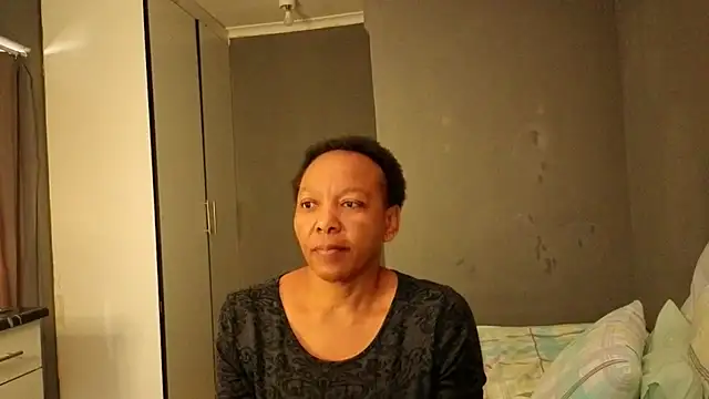 Snapshot of Lillyan_N chatting on 11-07-25, 09:42 Lillyan N online show from 11-07-25, 09:42