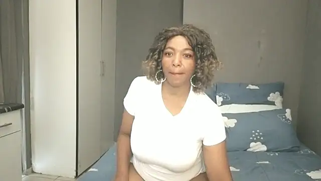 Lillyan N online show from 01-14-26, 08:31