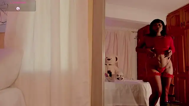 Snapshot of ebonyebony24 chatting on 09-23-25, 07:28 ebonyebony24 online show from 09-23-25, 07:28