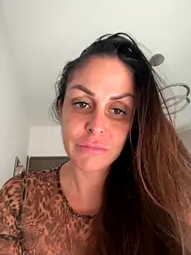 ainaht online show from 11-26-25, 01:12