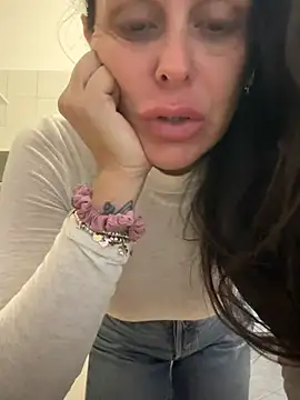 ainaht online show from 03-31-26, 07:42