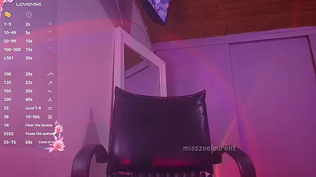 misszoelaurent online show from 10-14-25, 07:58
