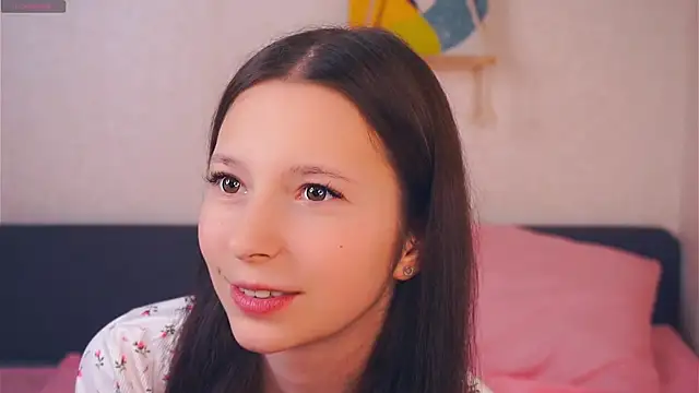 GabrielleLynchard online show from 10-31-25, 07:04