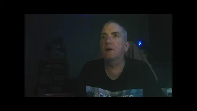 Snapshot of Sex_and_loves chatting on 10-27-25, 08:40 Sex and loves online show from 10-27-25, 08:40