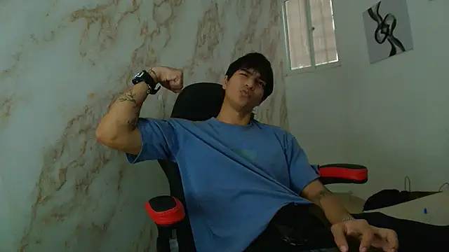 toji luxxer online show from 12-13-25, 08:04