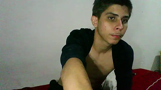 Snapshot of KingLamed chatting on 09-25-25, 03:32 KingLamed online show from 09-25-25, 03:32