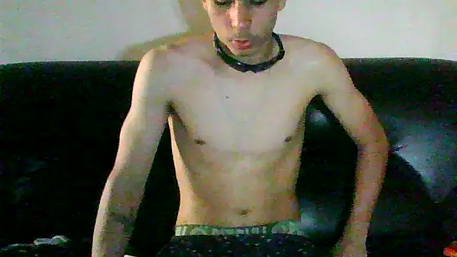 Snapshot of KingLamed chatting on 10-13-25, 04:40 KingLamed online show from 10-13-25, 04:40