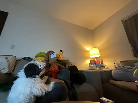 Snapshot of GoddessFatPuss chatting on 01-19-26, 01:42 GoddessFatPuss online show from 01-19-26, 01:42