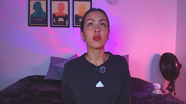 Susy spark online show from 05-07-26, 01:22