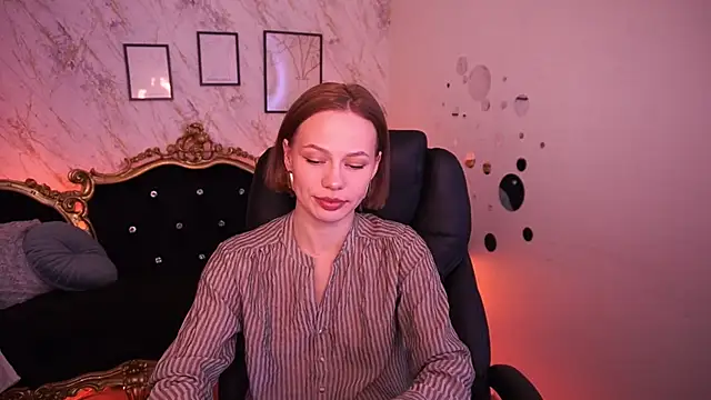 ShyySiren online show from 04-19-26, 01:32