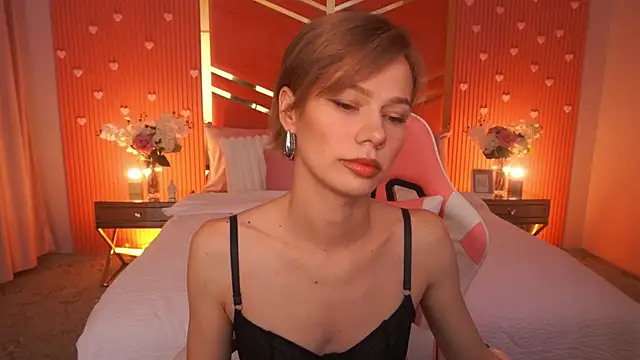Snapshot of ShyySiren chatting on 06-26-26, 07:24 ShyySiren online show from 06-26-26, 07:24