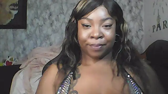 Snapshot of BellaBlaze25 chatting on 03-08-26, 05:17 BellaBlaze25 online show from 03-08-26, 05:17