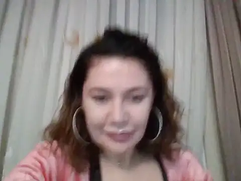 Snapshot of Lomivah chatting on 11-03-25, 02:29 Lomivah online show from 11-03-25, 02:29