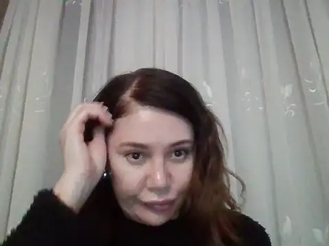 Snapshot of Lomivah chatting on 12-02-25, 04:24 Lomivah online show from 12-02-25, 04:24