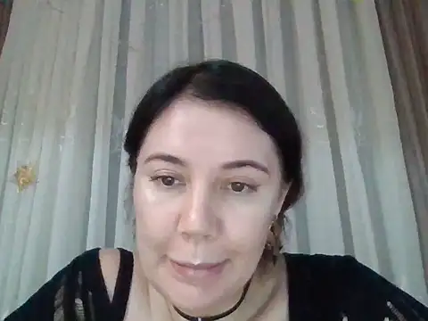 Snapshot of Lomivah chatting on 02-13-26, 03:41 Lomivah online show from 02-13-26, 03:41