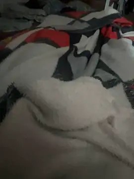 Snapshot of vikranthLong chatting on 09-27-25, 09:42 vikranthLong online show from 09-27-25, 09:42